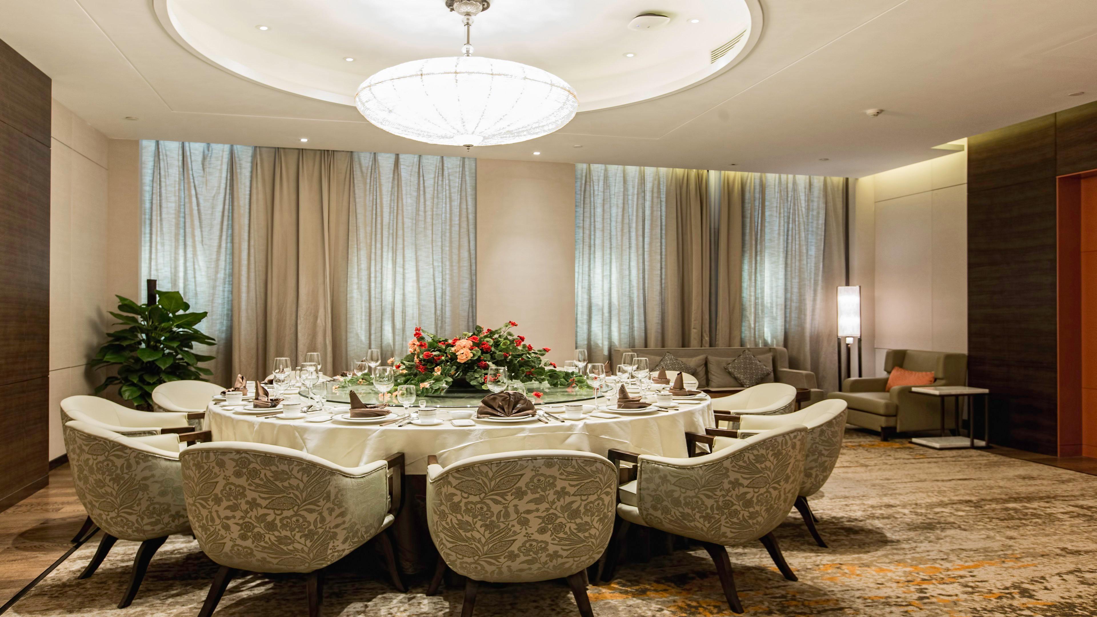 Holiday Inn Baoji Central, an IHG Hotel Bagian luar foto