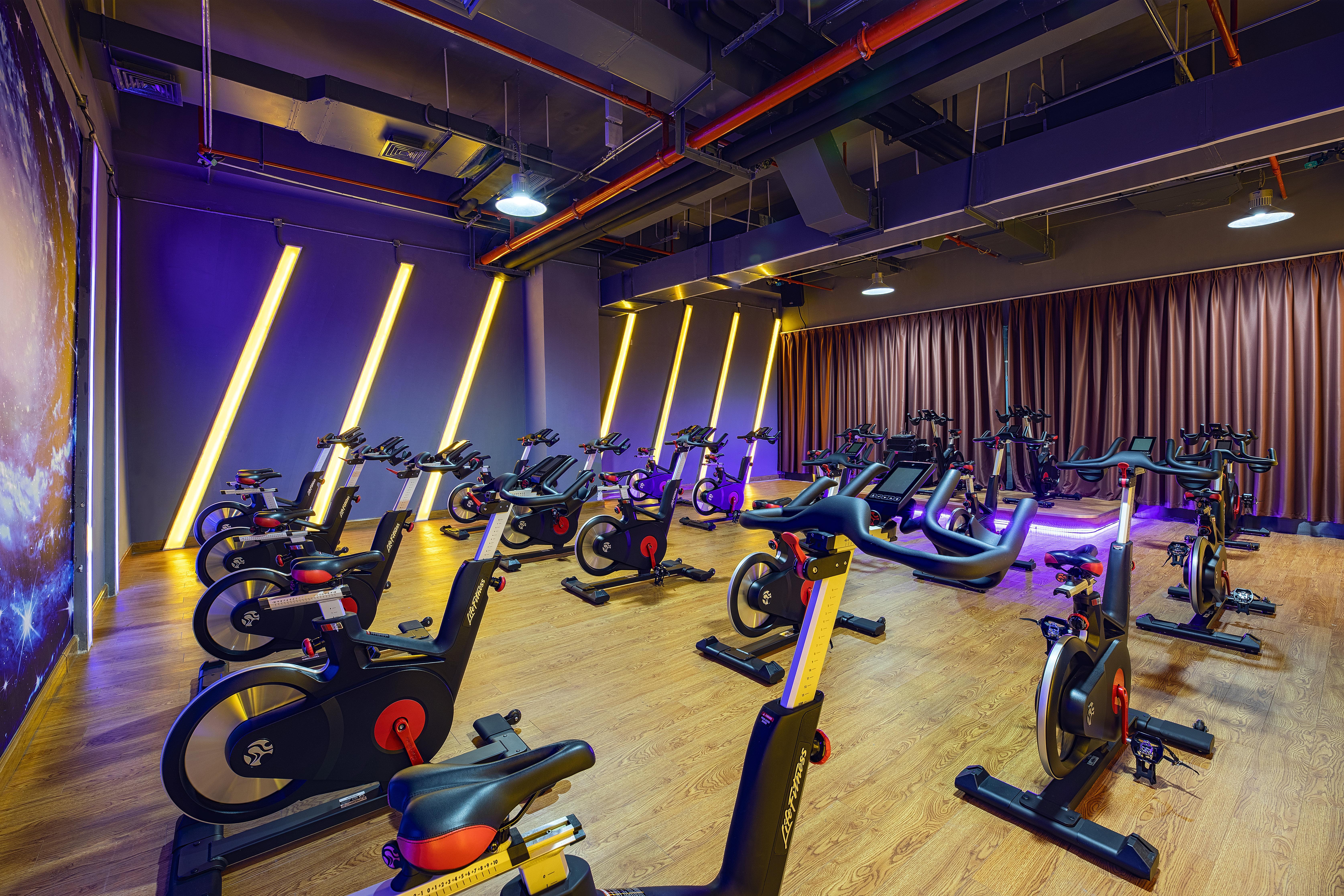 Holiday Inn Baoji Central, an IHG Hotel Bagian luar foto
